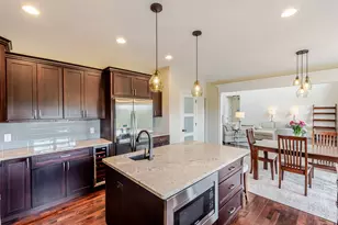 8910 W 97th Pl, Saint John, IN 46373 - Photo 13