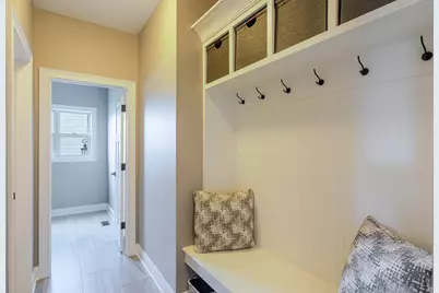 8910 W 97th Place, Saint John, IN 46373 - Photo 27