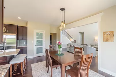 8910 W 97th Place, Saint John, IN 46373 - Photo 17