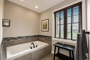 8910 W 97th Pl, Saint John, IN 46373 - Photo 23
