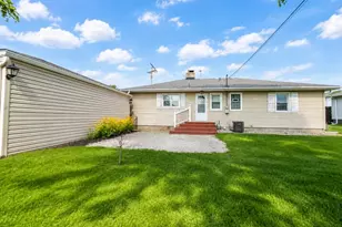 1424 N Broad St, Griffith, IN 46319 - Photo 17