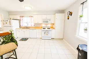 1424 N Broad St, Griffith, IN 46319 - Photo 7