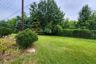 10 1/2 E 36th Pl, Hobart, IN 46342 - Photo 35