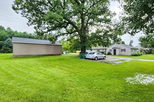 10 1/2 E 36th Pl, Hobart, IN 46342 - Photo 41