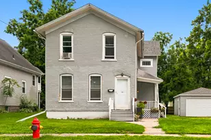 133 N Jackson St, Crown Point, IN 46307 - Photo 1
