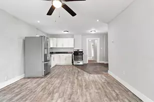 133 N Jackson St, Crown Point, IN 46307 - Photo 5