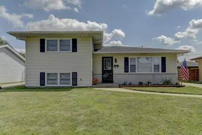 3010 100th Place, Highland, IN 46322 - Photo 1