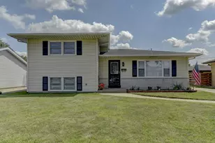3010 100th Pl, Highland, IN 46322 - Photo 1