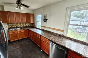 5019 Adams St, Gary, IN 46408 - Photo 13