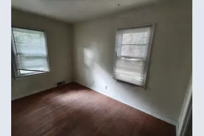 5925 Forest Avenue, Gary, IN 46403 - Photo 11