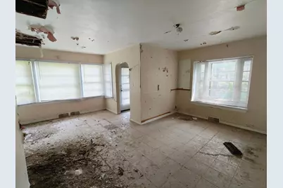 5925 Forest Avenue, Gary, IN 46403 - Photo 7
