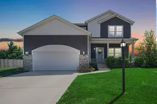 3304 Blue Grouse St, Valparaiso, IN 46383 - Photo 3