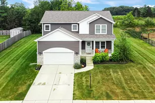 3304 Blue Grouse St, Valparaiso, IN 46383 - Photo 1