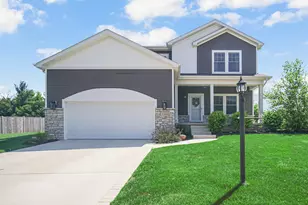 3304 Blue Grouse St, Valparaiso, IN 46383 - Photo 1