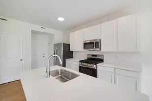 4402 Goldfinch Ave, Valparaiso, IN 46385 - Photo 13
