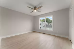 1005 Windsor Ln, Dyer, IN 46311 - Photo 11
