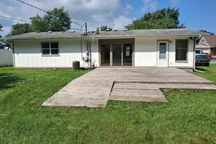 767 Heritage Rd, Valparaiso, IN 46385 - Photo 17