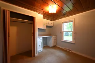 438 W Jefferson St, Winamac, IN 46996 - Photo 23