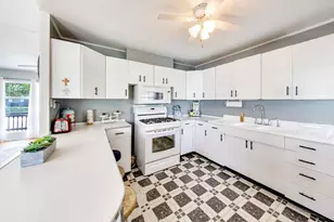505 Randle St, Valparaiso, IN 46383 - Photo 9