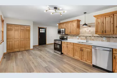 380 Brook Drive, Valparaiso, IN 46385 - Photo 9