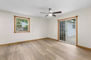 380 Brook Dr, Valparaiso, IN 46385 - Photo 5