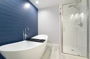3695 Kingsway Dr, Crown Point, IN 46307 - Photo 21
