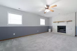 3695 Kingsway Dr, Crown Point, IN 46307 - Photo 15