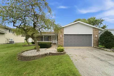 3695 Kingsway Drive, Crown Point, IN 46307 - Photo 1