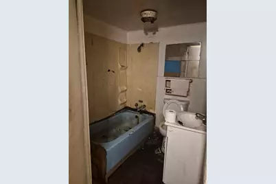 903 Ames Street, Hammond, IN 46320 - Photo 9