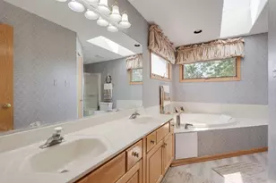 2467 W 85th Ave, Merrillville, IN 46410 - Photo 11