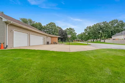 8912 Edison Street, Crown Point, IN 46307 - Photo 39