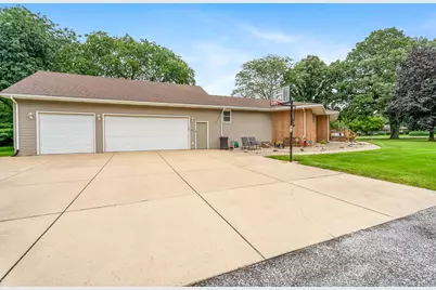 8912 Edison Street, Crown Point, IN 46307 - Photo 3