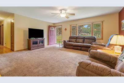 8912 Edison Street, Crown Point, IN 46307 - Photo 5