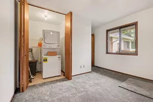 1100 Saratoga Ln, Chesterton, IN 46304 - Photo 13