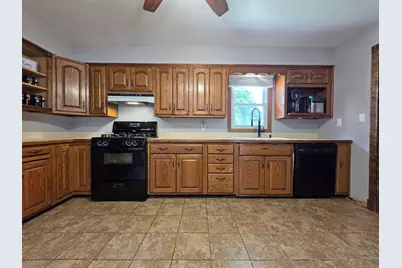 1606 Brookview Court, Hobart, IN 46342 - Photo 11