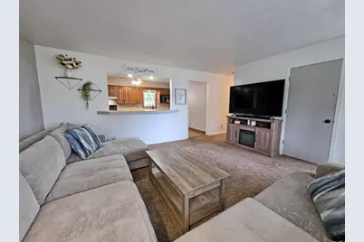 1606 Brookview Court, Hobart, IN 46342 - Photo 7