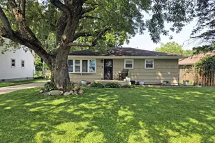 1606 Brookview Ct, Hobart, IN 46342 - Photo 1