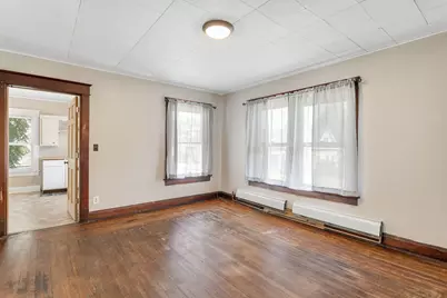 201 Maple Avenue, La Porte, IN 46350 - Photo 11