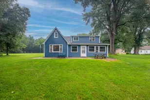 24215 Euclid Ave, Schneider, IN 46376 - Photo 1