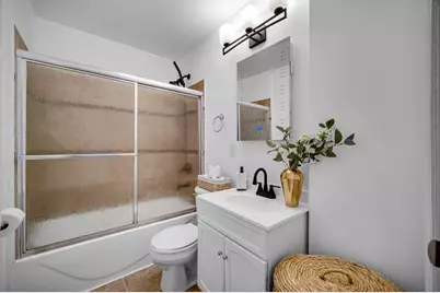 8115 Wicker Park Drive, Highland, IN 46322 - Photo 21