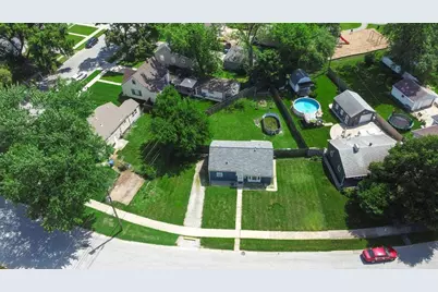 8115 Wicker Park Drive, Highland, IN 46322 - Photo 33