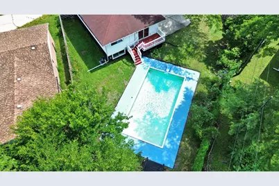 1412 N Dwiggins Avenue, Griffith, IN 46319 - Photo 3