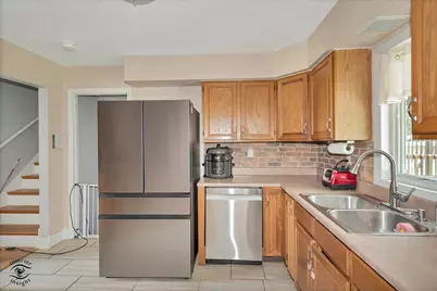 2724 Lois Street, Portage, IN 46368 - Photo 9