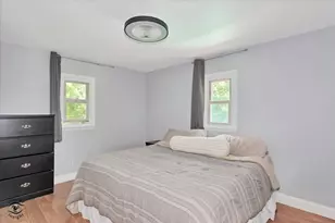 2724 Lois St, Portage, IN 46368 - Photo 11