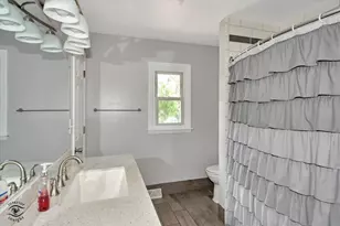 2724 Lois St, Portage, IN 46368 - Photo 15