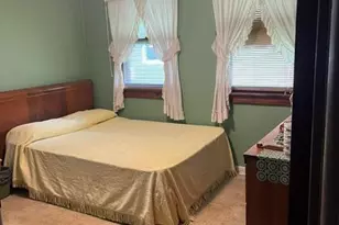 104 S Pearl St, Knox, IN 46534 - Photo 5