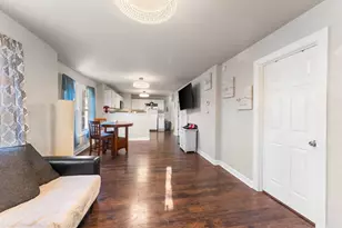 2852 Clay St, Lake Station, IN 46405 - Photo 5