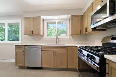 322 Oriole Avenue, Crown Point, IN 46307 - Photo 7