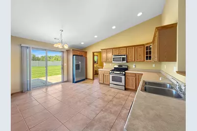 9898 Hart Street, Saint John, IN 46373 - Photo 11