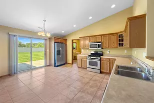 9898 Hart St, Saint John, IN 46373 - Photo 11